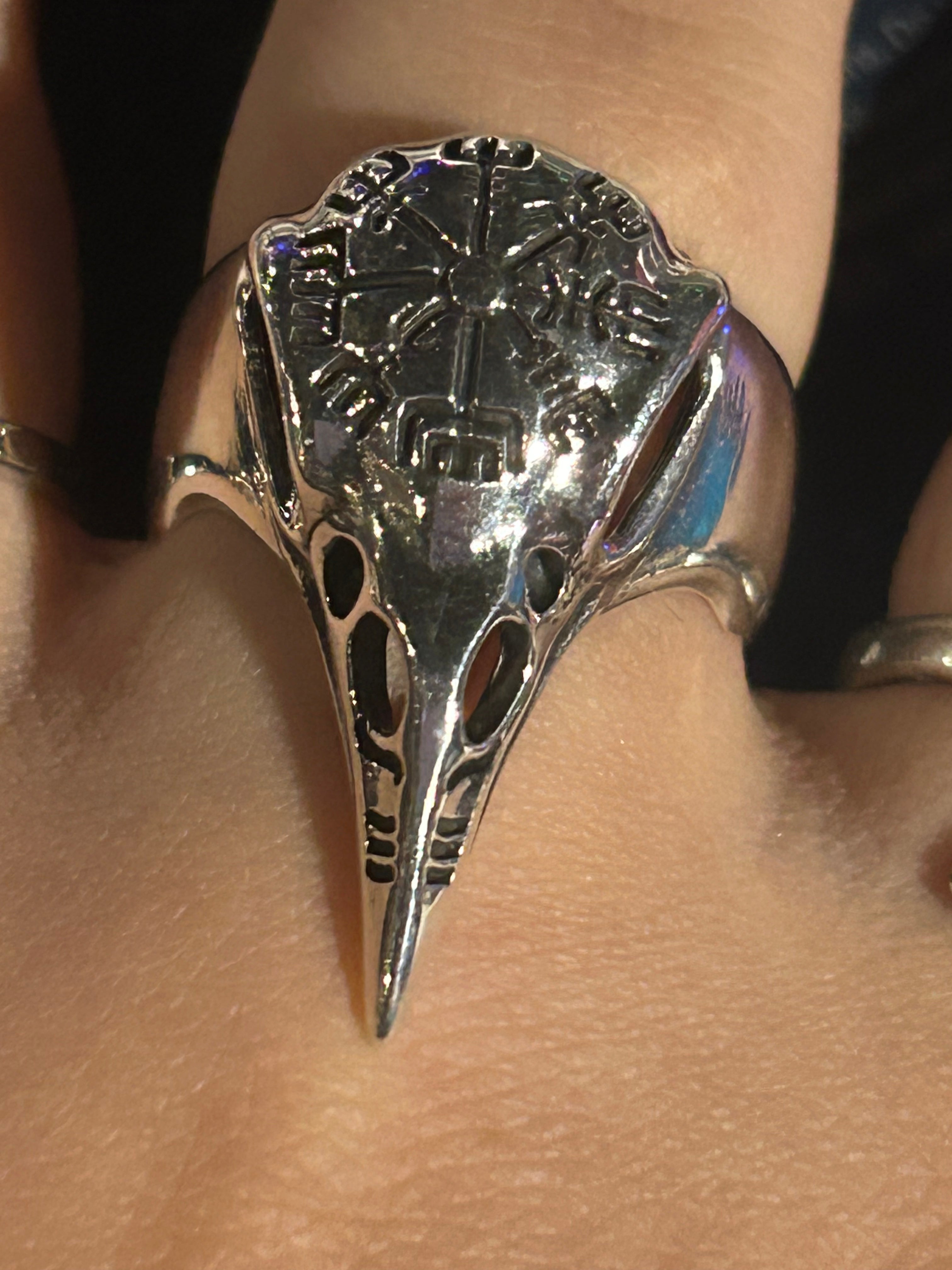 Raven Skull ring
