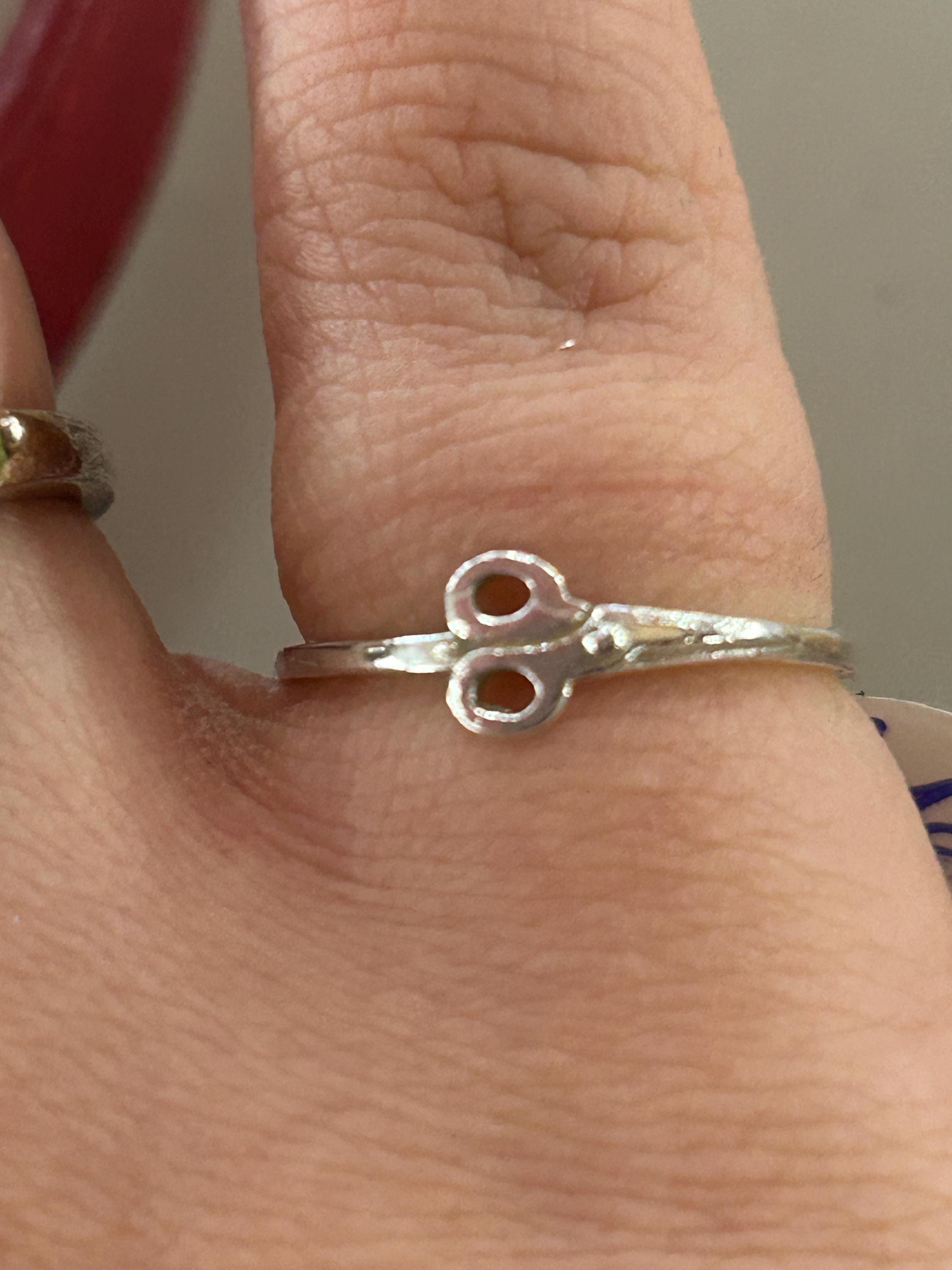Sterling silver scissor ring
